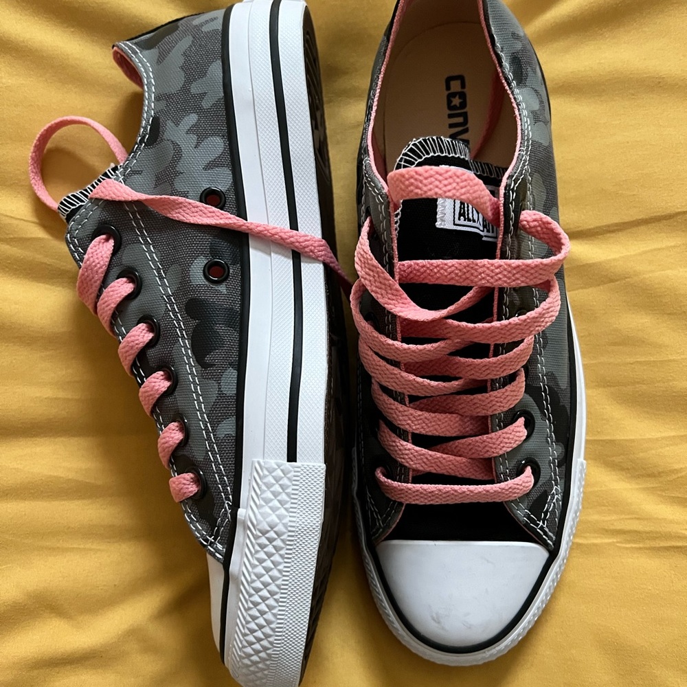 Custom Converse Gray Camo